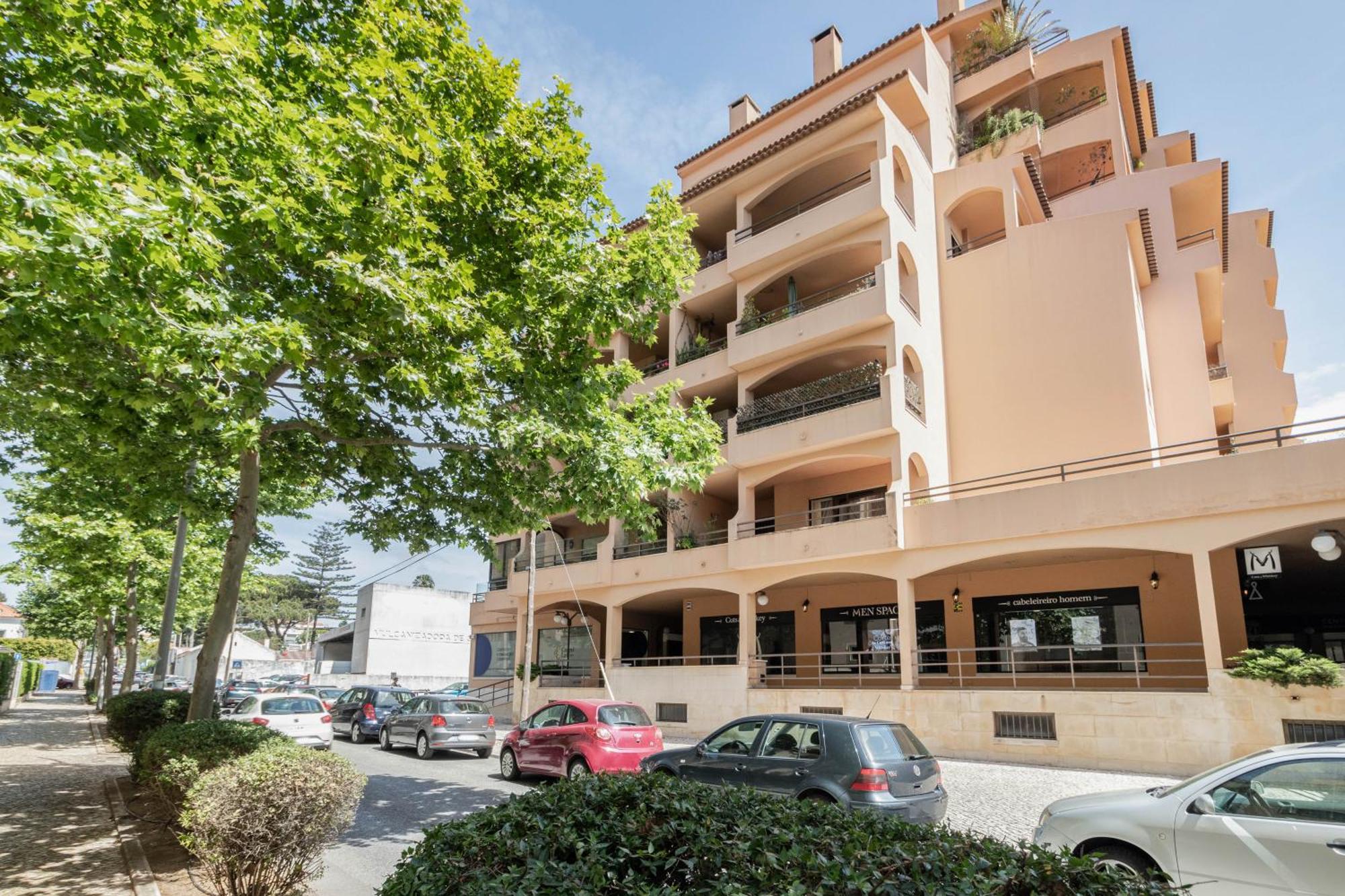 Central Cascais Apartment With Private Parking Esterno foto